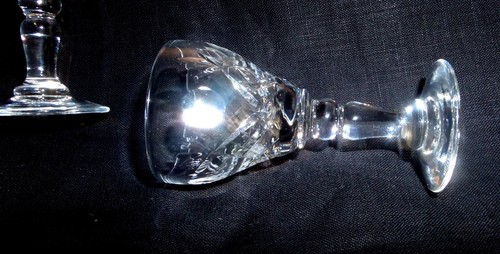2 Royal Brierley Cordial Glasses Crystal Elizabeth-Clear Pattern Signed Disconti - Picture 5 of 5