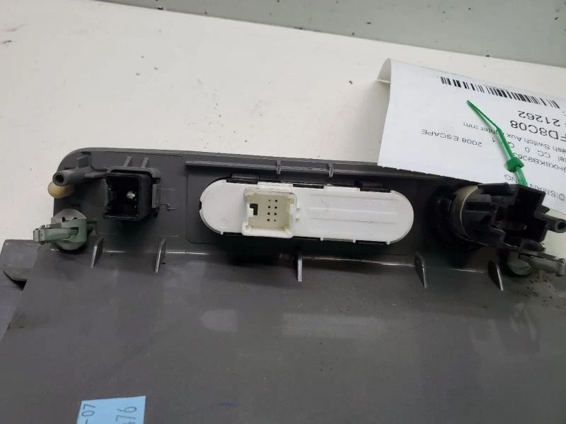 Ободок приборной панели ESCAPE 2008 486103 - Изображение 4 из 4