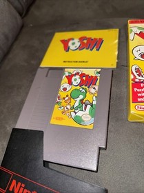 Yoshi (Nintendo Entertainment System NES Game Mint Complete Tested !