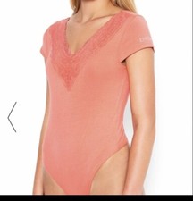 BEBE LOGO LACE PLUNGE BODYSUIT NWT L Actual Photos In Listing