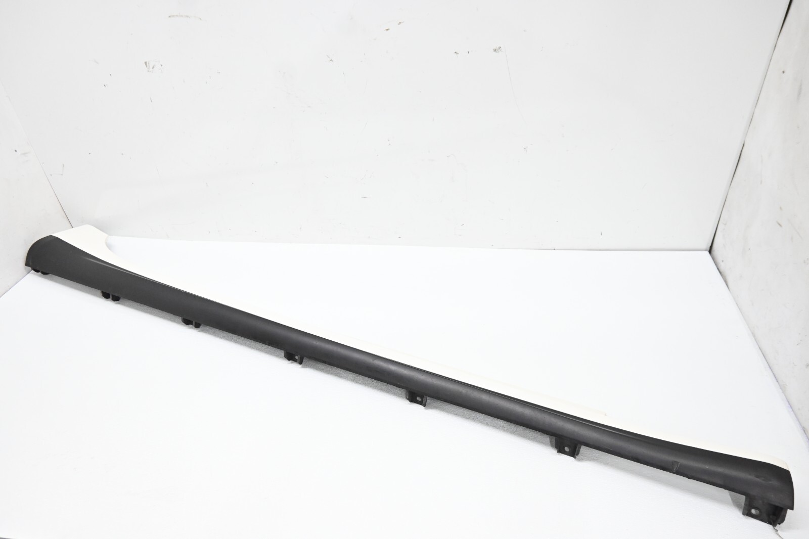 ⭐ 14-21 Maserati Quattroporte Right Passenger Rocker Skirt Panel Cover White Oem