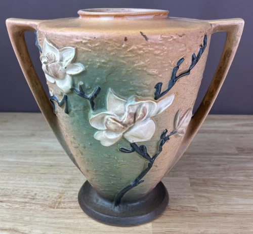 Roseville Pottery Magnolia 94-9” / Handled Vase 1940’s - USA GREAT CONDITION