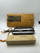 Vintage SEARS Roebuck & Co. BEST RUG NEEDLE MADE in Original Box (AB416)