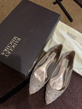 Badgley mischka princess bellet flats size 6.5 with rhinestones euc