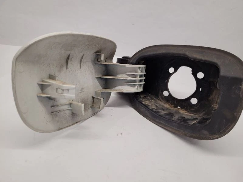 Hyundai Genesis 2010 2011 2012 2013 2014 2015 2016 puerta de llenado de combustible blanca Foto 3 de 4