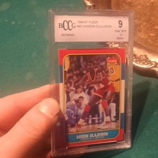 Fleer 1986-87 Akeem Olajuwon #82 Houston Rockets Base Set Basketball Card