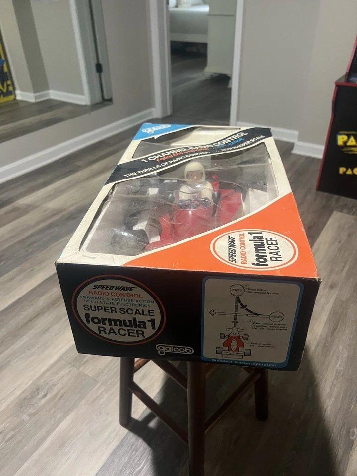 1980 GALOOB FORMULA 1 RACER RC CAR VINTAGE IN BOX #26 1/18 Scale USA Untested - Image 4 of 4
