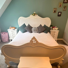 White Dunelm 7 Piece Bedroom Furniture Set.