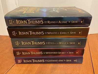 Lot LEVEN THUMPS By Obert Skye Gateway To Foo Paperback PB 1 2 3 4 5 Series Set