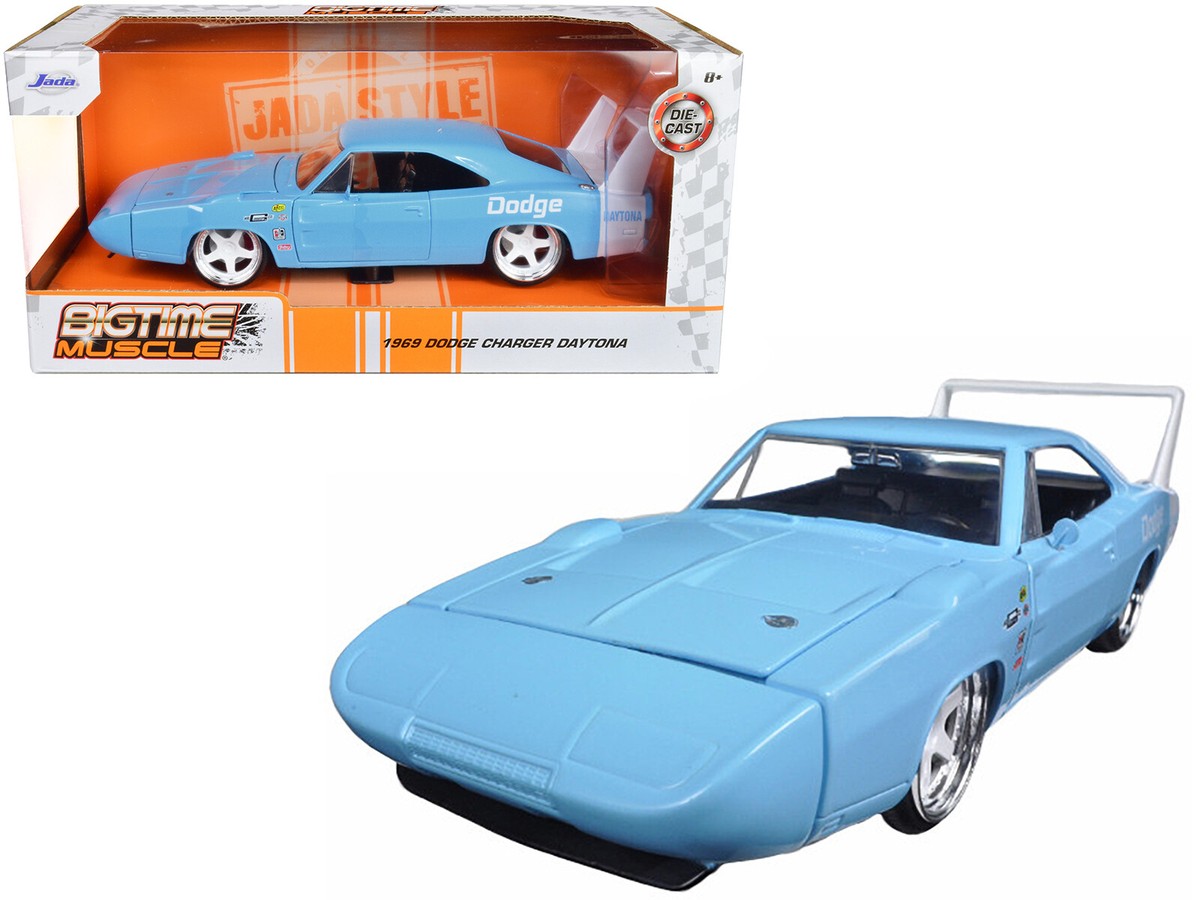 ミニカー JADATOYS 1/24 DODGE CHARGER DAYTONA Amazon.com: Jada Toys Big Time Muscle 1:24 1969 Dodge