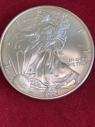 2004 USA American Eagle Walking Liberty 1 Oz Silver $1 Dollar Coin Uncirculated