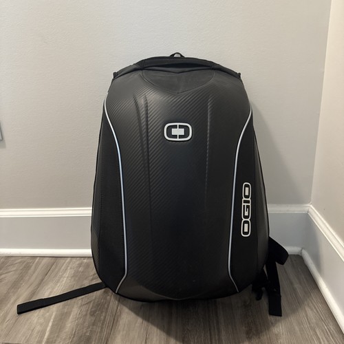 OGIO - No Drag Mach 5 D3O Motorcycle Backpack Black - EUC/ barely used