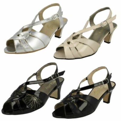 Damen Equity Smart Peep Toe Slingback Sandalen Sarah