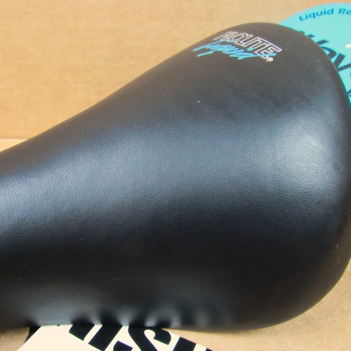 NOS Viscount Waveflo Professional Saddle w/Flolite Liquid..Black w/Blue Accents - Picture 4 of 17