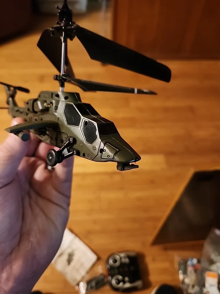 Gemini US Army Apache Remote Control RC Helicopter Toy Device For Parts - Image 3 of 4