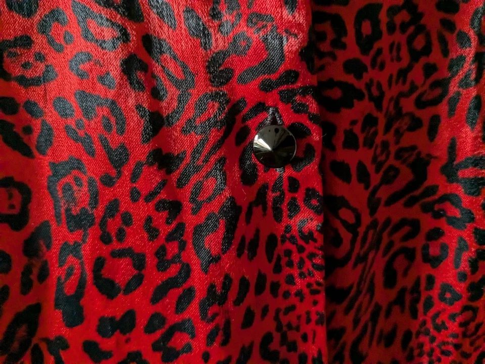 Sisley Leopard Print Faux silk Satin Black/Red Shirt Pussycat Bow Small 8/10 UK — 第 2/4 张图片