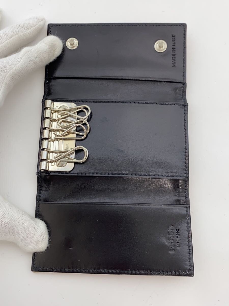 PRADA Key Case with Triangular Logo Plate, Quilte… - image 4