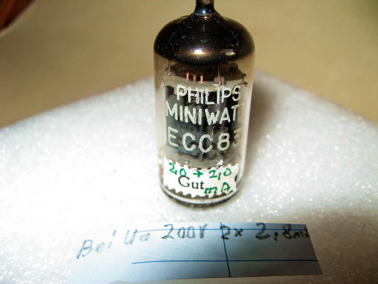 ECC83, von Philips Miniwatt, 2 x 2,0 mA,  geprüft.