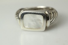 925 Sterling Silver Size 8.5 Mother of Pearl Ring 7.7 Grams RIN8034 
