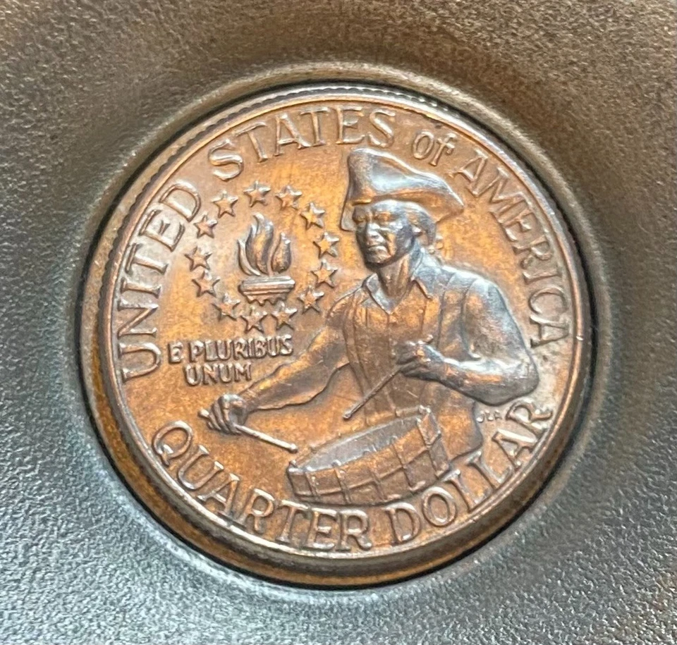 1976 "D"* Bicentennial Quarter*Filled "D" Mintmark Error* XF+**(Rare)(Ships FREE - Image 2 of 2