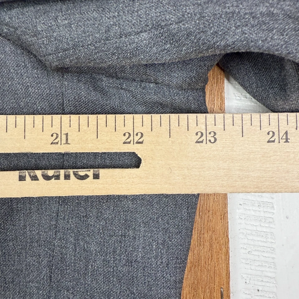 Traje Jos A Bank Para Hombre 44L Gris 2 Botones 100% Lana Pantalones 36x32 Plisado Frontal Sólido Foto 3 de 4