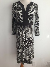 Ann Taylor V-Neck Empire Sheath Dress Brown & Beige Paisley Size 2