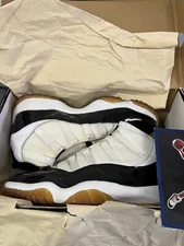 Size 10 Nike Air Jordan 11 Retro Concord 2000 Preowned