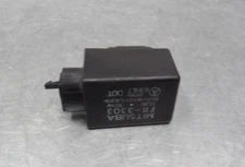 94-03 Honda Magna VF750C flasher turn signal relay 38301-KK9-952