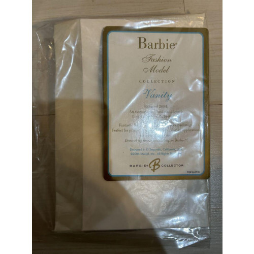 【未使用品】バービー ファッションモデル　Vanity   Gold Label 未使用品】バービー ファッションモデル Vanity Gold Label