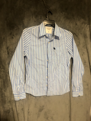 ABERCROMBIE & FITCH MENS DRESS SHIRT SIZE M MUSCLE BLUE WHITE STRIPED ABERCROMBIE & FITCH MENS DRESS SHIRT SIZE M MUSCLE BLUE WHITE STRIPED
