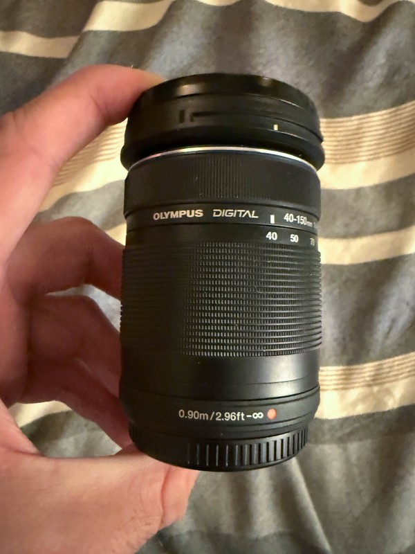 Olympus Digital 40-150mm f4-5.6 M.Zuiko R ED MSC Zoom Lens - Micro 4/3 Mount