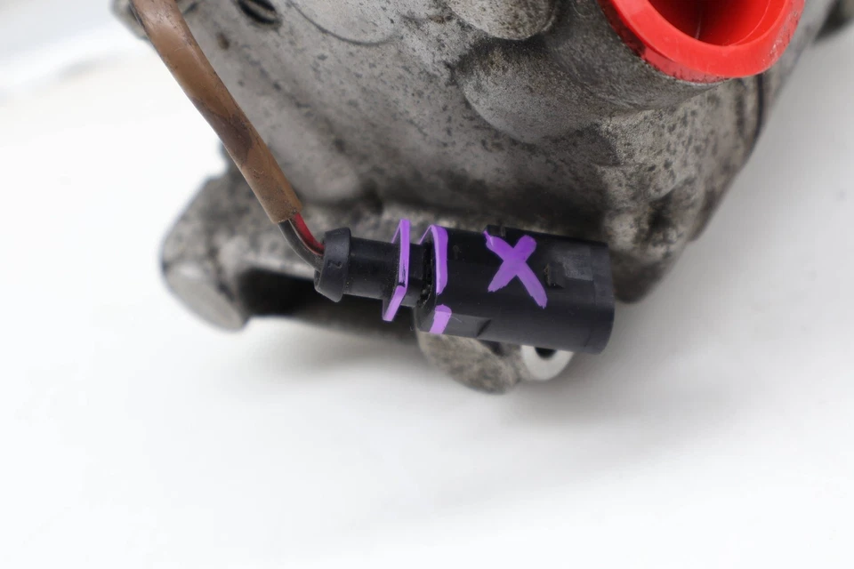 AUDI S8 2013-2018 4,0 L - Compresor de aire acondicionado 4H0260805H Foto 4 de 4