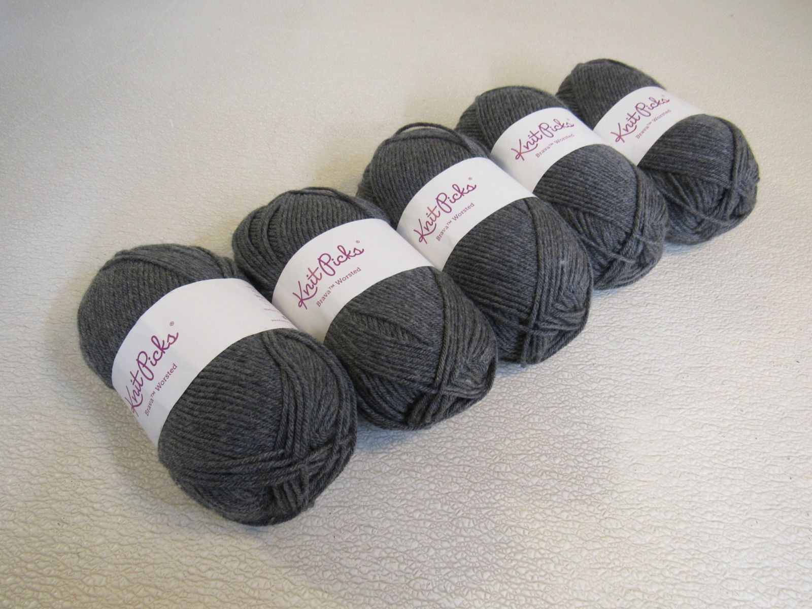 Knit Picks Brava Worsted Yarn Cobblestone Heather 5 Skeins 218 Yards Each C25697