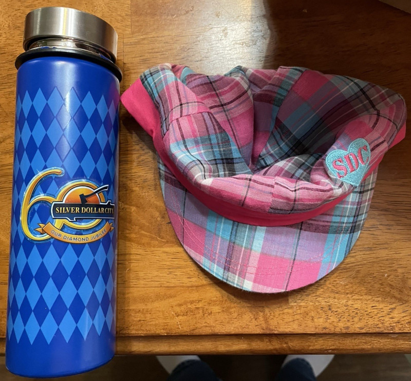 Silver Dollar City 60 Years Diamond Jubilee steel water bottle + plaid cap SDC