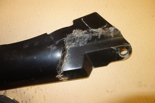 Suzuki Gsxr gsxr1000 1000 K1 K2 set of inner panels damaged covers body frame - Picture 4 of 6