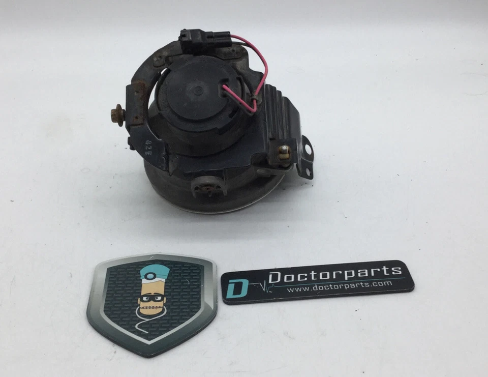 Faro antiniebla delantero derecho Forester Cyl 2003-2005 (montado en parachoques) usado OEM Foto 4 de 4