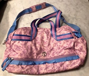 duffle bag lululemon
