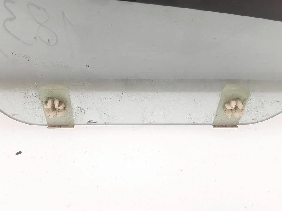 Mitsubishi Space Star 1.8GDI 90kw 2000 Rear Left Door Window Glass 43R00049 - Image 3 of 4