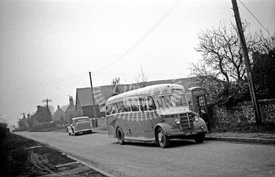 FOTO Dell (Rover), Lye Green Bedford OB Thurgood FOS 12 LBH 757 bei Flaunden