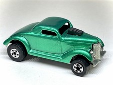  Hot Wheels Custom Made Spectraflame Green 1996 Neet Streeter Diecast 164