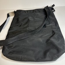 MAC by Matt Murphy Large Black Nylon Makeup Tote Bag. Black Crossbody Bag
