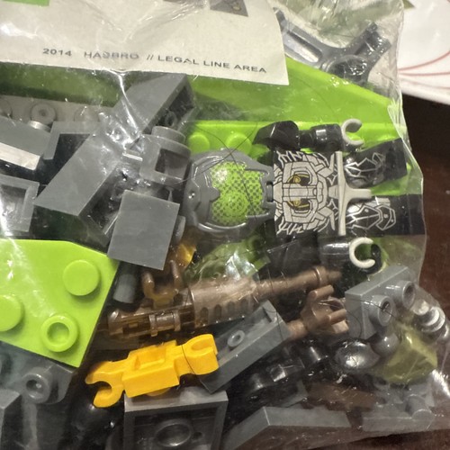 KRE-O Transformers LOCKDOWN AIR RAID Set A6956 Dino Force - No instructions - Picture 5 of 8