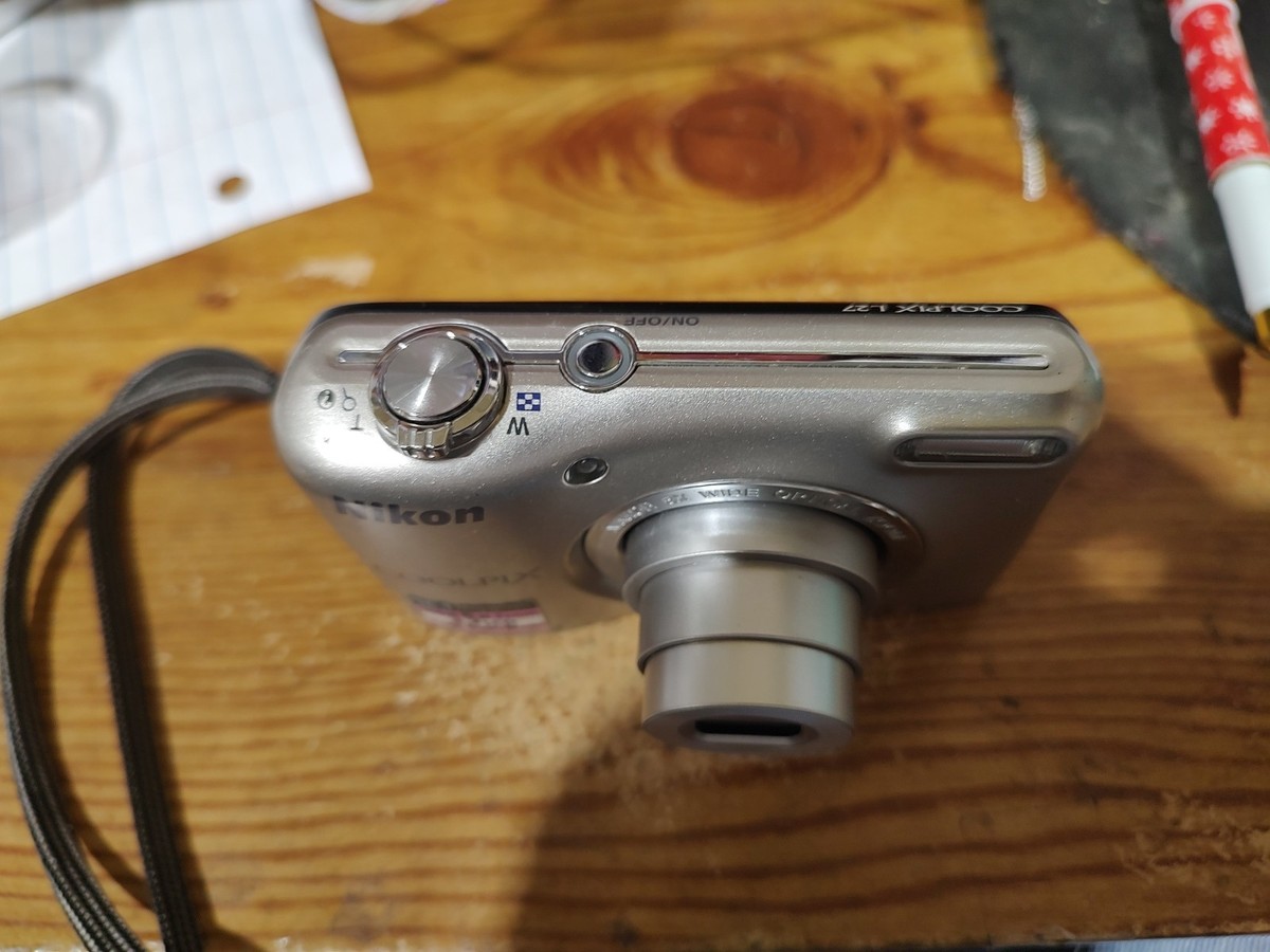 Nikon COOLPIX L27 16.1MP Digital Camera - Silver for sale online