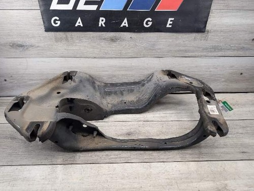 OEM BMW E70 F15 F16 F85 F6 8X5 X6 Transmission Crossmember Support Mount Bracket