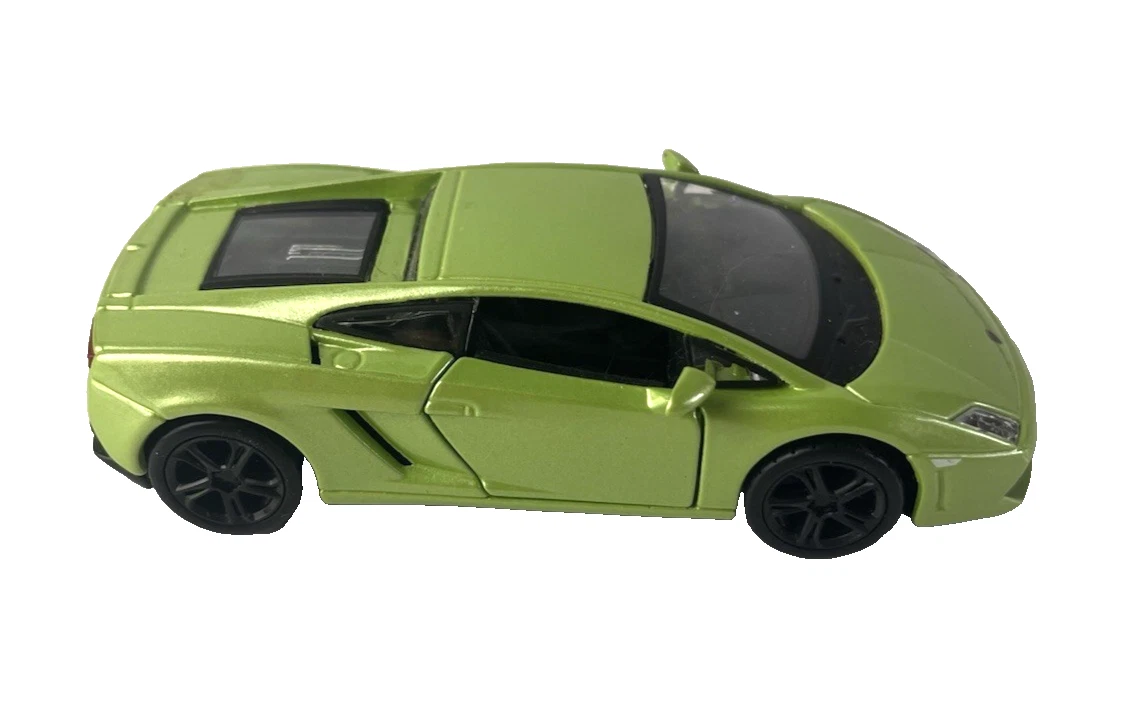 The 1/18 Lamborghini Gallardo lp570-4 Superleggera from DX, a review by
