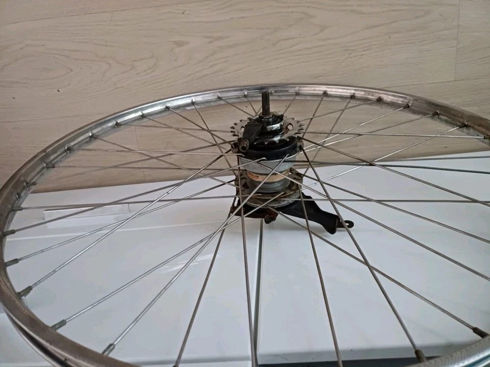 Fahrrad  Laufrad  Mit Trommelbremse  28 Zoll - Bild 4 von 4