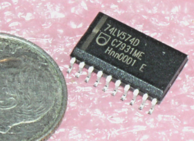 1 PHILIPS 74LV574D D-TYPE OCTAL 8-BIT FLIP FLOP POS EDGE 20 SOIC LOW CMOS IC USA