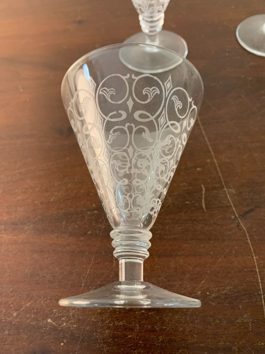 Verre à Vin Cristal Saint Louis – Modèle Lisieux, Volutes, Très Bon État