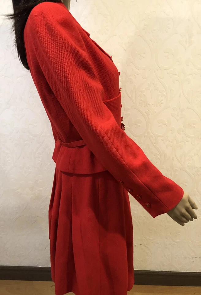 CHAQUETA FALDA CHANEL 1995 Lana Roja CINTURÓN Traje Logo Botón Talla M Coleccionista Foto 4 de 4