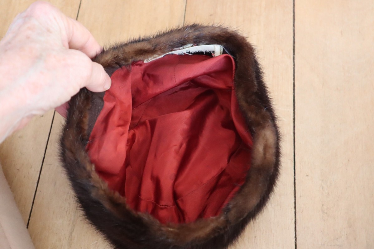 EUC vintage 1950’s Miss Sally Victor brown mink pill box square hat with veil VIntage Dark Brown Mink SALLY VICTOR Pillbox Hat | eBay main image 2